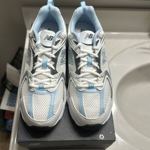 New Balance Light Blue 530 Shoes
Size 8 1/2 Men’s 10 Women’s
